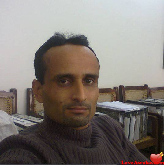 Noor82 Pakistani Man from Karachi