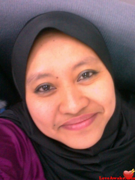 ava2075 Malaysian Woman from Kuala Lumpur
