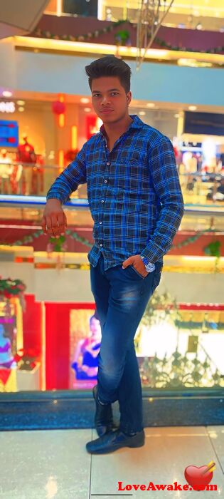 Harshdubeyup78 Indian Man from Kanpur