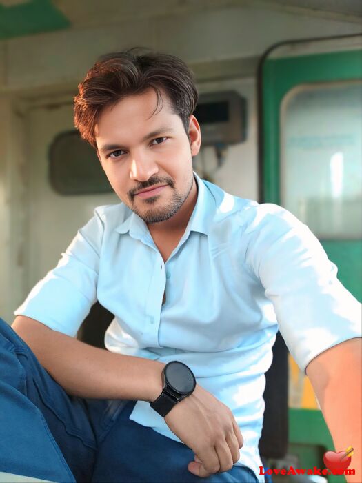 dreamlike Indian Man from Vadodara