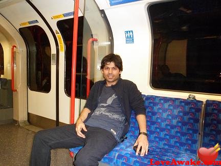 rokh83 UK Man from London