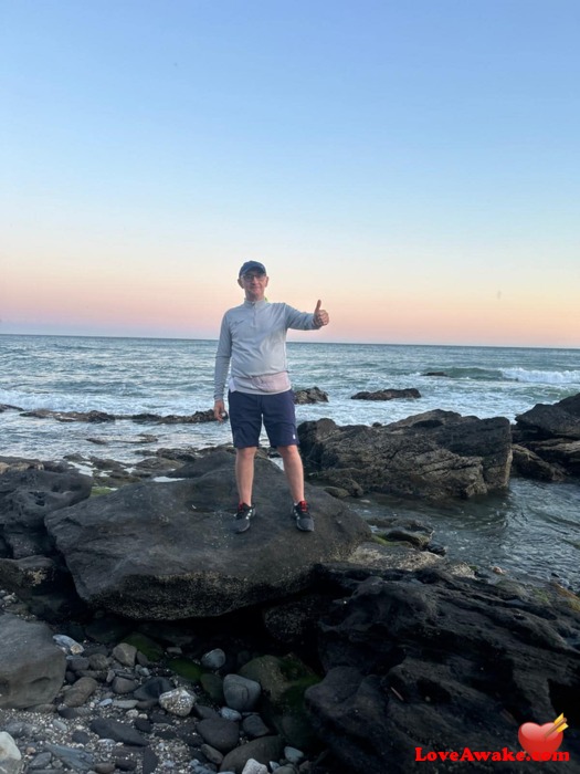stelutu212 American Man from Sacramento