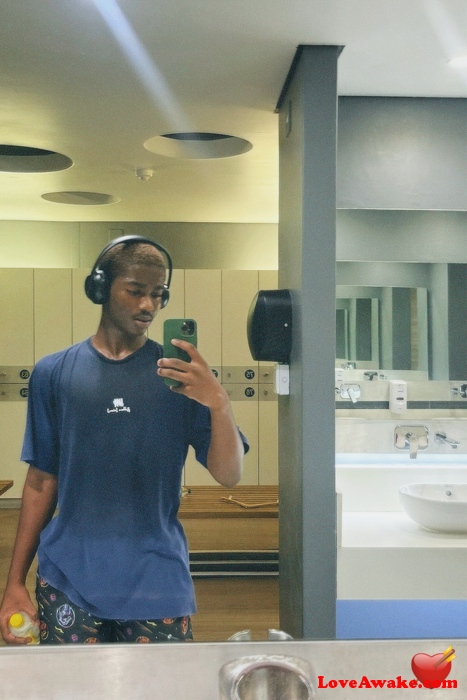 K7Gebo African Man from Durban