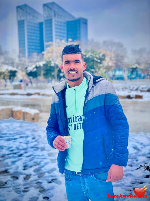 Anisthabet Algerian Man from Alger (Algiers)