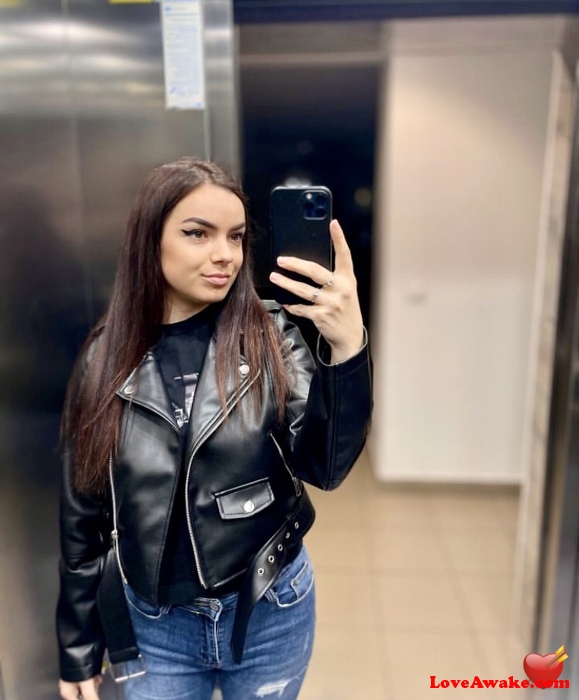 Geniemunsonjay Canadian Woman from Toronto