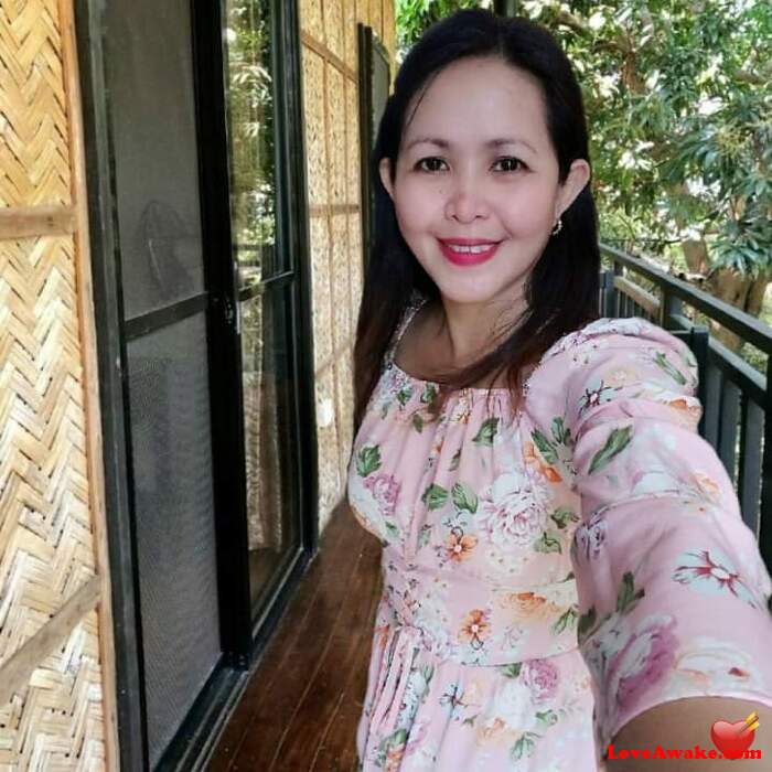 PertezAmalia Filipina Woman from Sorsogon/Legaspi