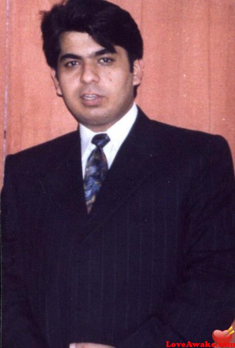 hunzala-s Pakistani Man from Lahore