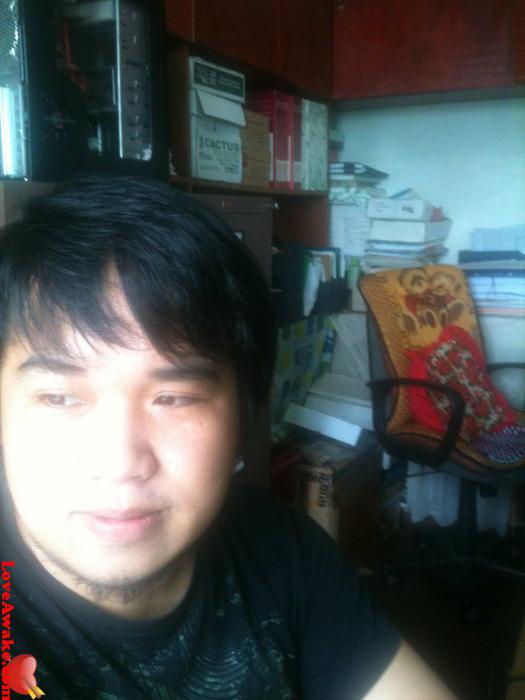 rhandy89 Filipina Man from Baguio