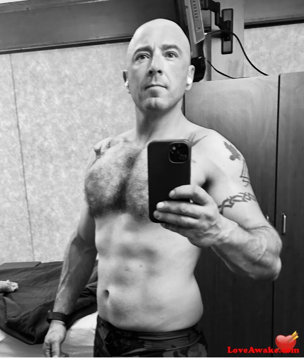 JonWhite32 Canadian Man from Grande Prairie