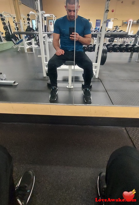 Dmitry93 Canadian Man from Winnipeg