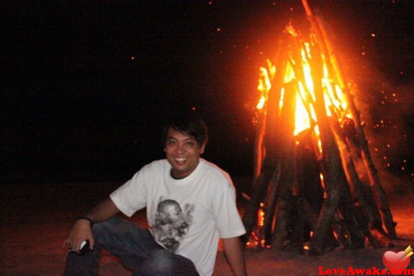 wakdev Filipina Man from Makati