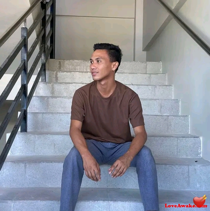 Bars12 Filipina Man from Sultan Kudarat/Dadiangas