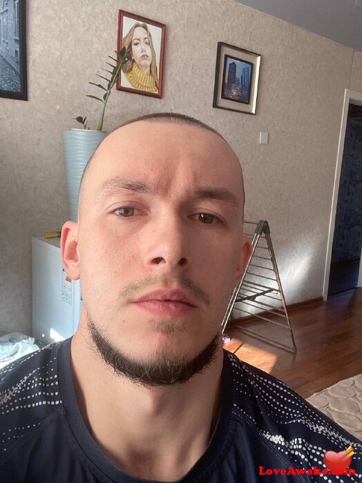 Lo8eDestroyer Russian Man from Moscow