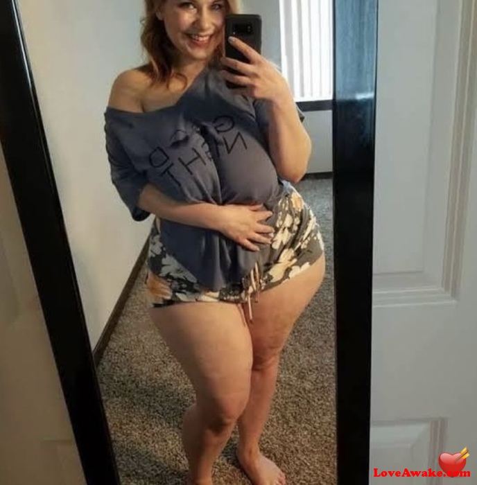 Maryylovee American Woman from Kansas City