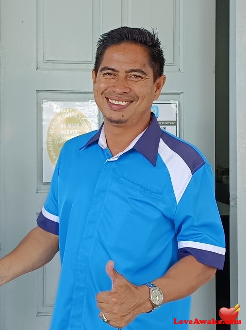 khai-hassan Malaysian Man from Semporna, Sabah