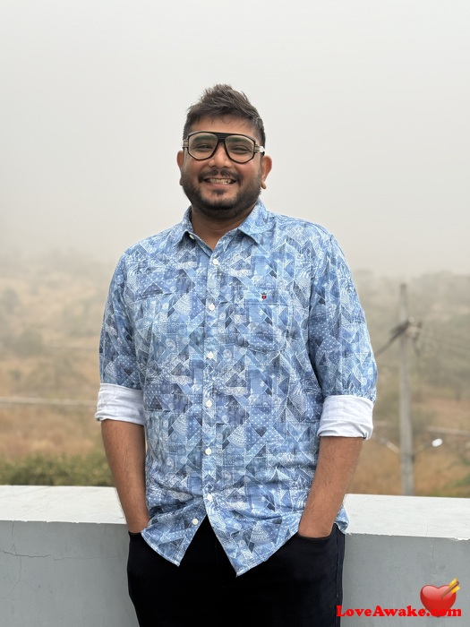 Digidoc Indian Man from Mumbai (ex Bombay)