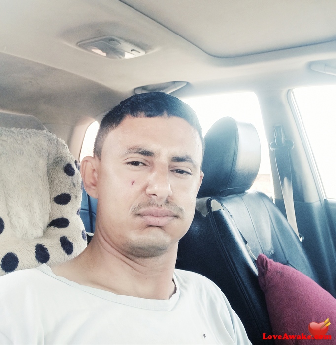 129876543 Yemeni Man from Aden