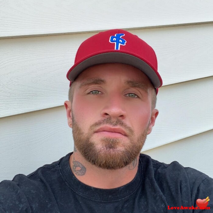 WilsonMan95 Canadian Man from Medicine Hat