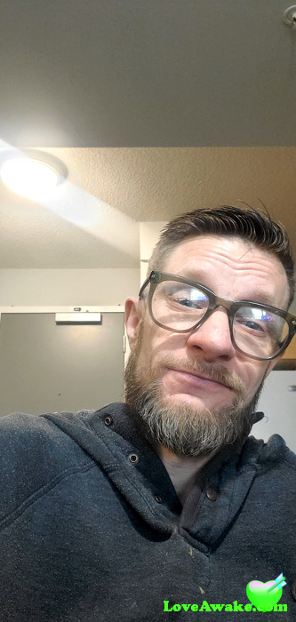 Jezz2025 Canadian Man from Calgary