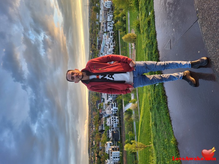 Ahm0 Colombian Man from Guaduas