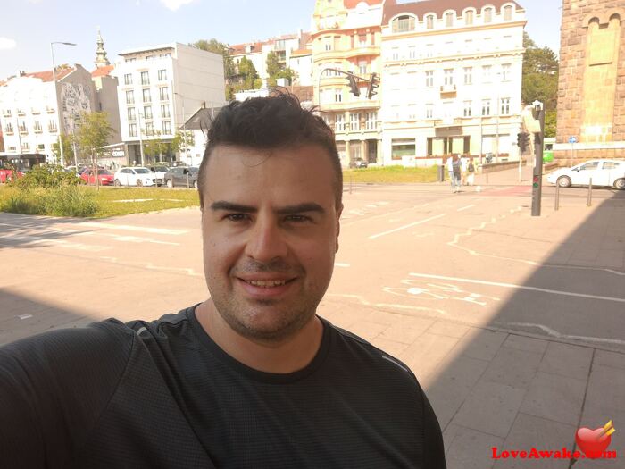 prezioso Serbian Man from Nis
