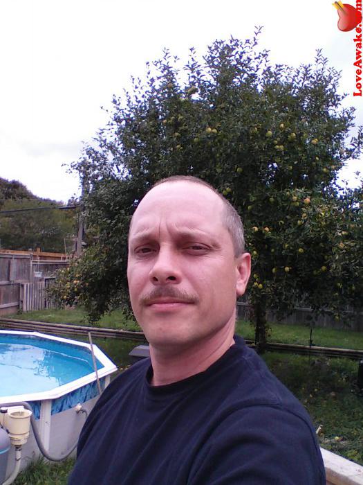 brad4104 Canadian Man from London