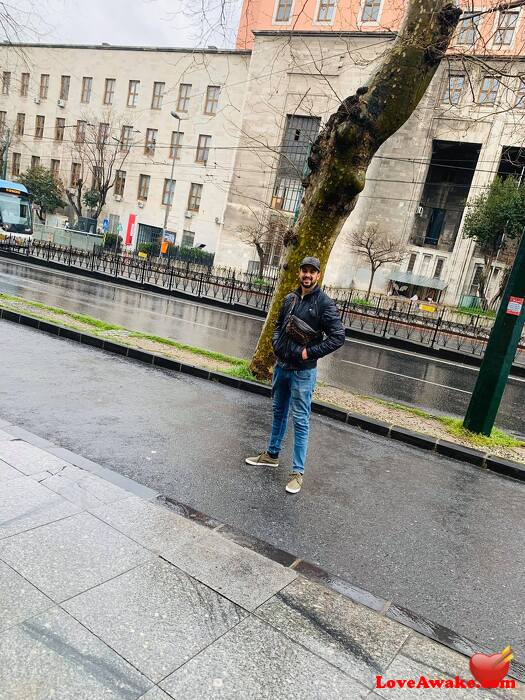 tebiba Algerian Man from Alger (Algiers)