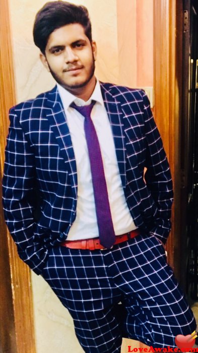 Moeez44 Pakistani Man from Sialkot