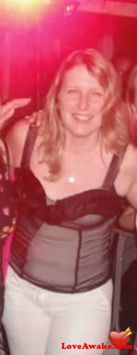 Hayley42 Canadian Woman from Brampton