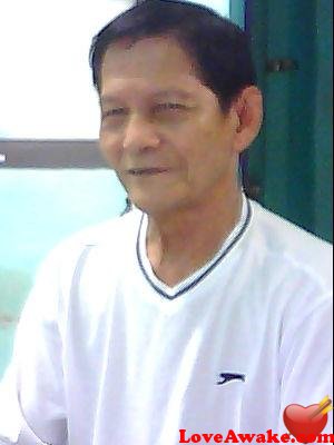 robertnaguit Filipina Man from Manila