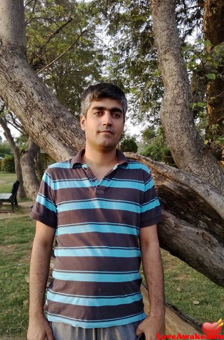 zeexat Pakistani Man from Islamabad