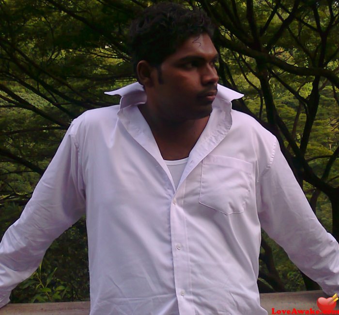 mxmrk Sri Lankan Man from Colombo