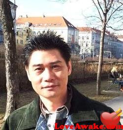 mon889 Chinese Man from Shanghai