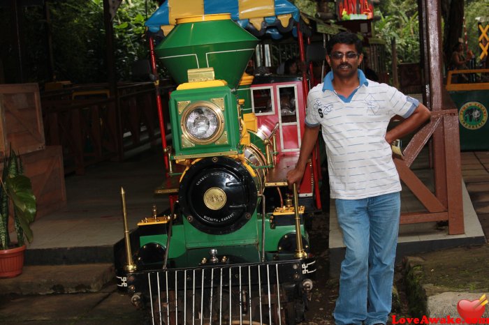 Ravikumar16 Filipina Man from Makati