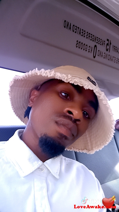 Guyz African Man from Johannesburg