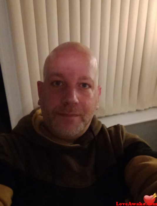 Spur2407 UK Man from Crawley