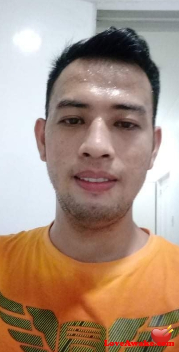 Arespagayunan Filipina Man from Manila