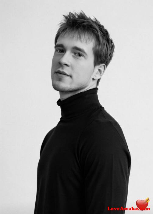Baisen Russian Man from Saratov