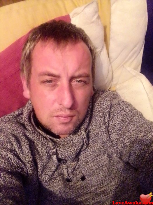 Mickyblueeyes80 Irish Man from Cork