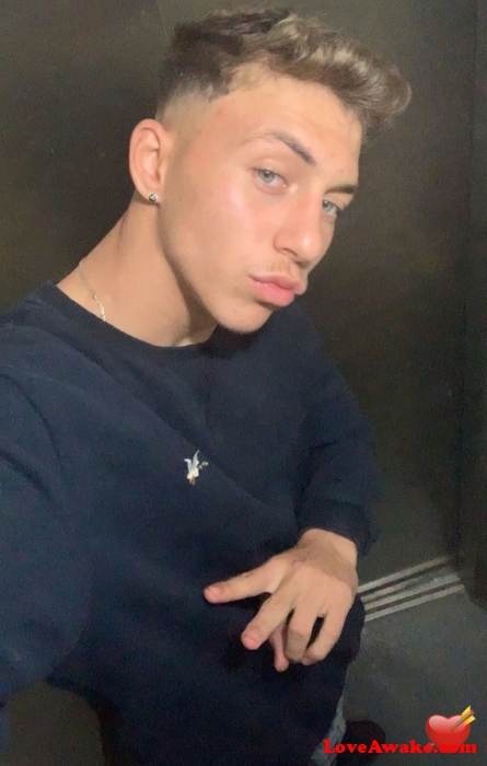 Andro459 Algerian Man from Alger (Algiers)