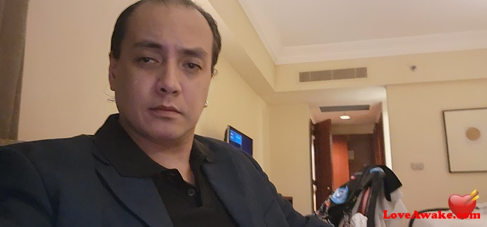 Imy0urs Filipina Man from Pasig/Manila