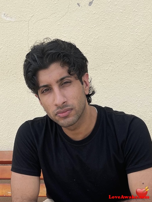 Callmesajju UAE Man from Al Ain