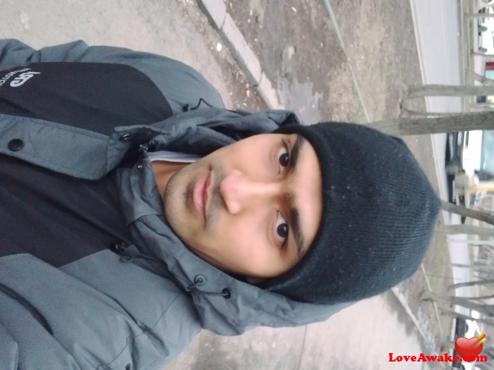 Asif10 Armenian Man from Yerevan