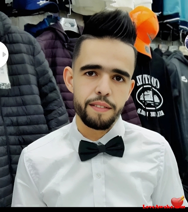 Lakamora789 Algerian Man from Alger (Algiers)