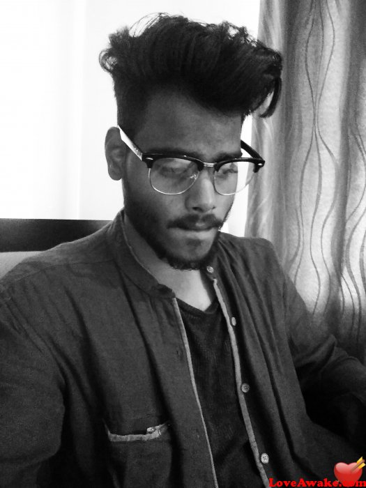 VKNeo420 Indian Man from Bangalore