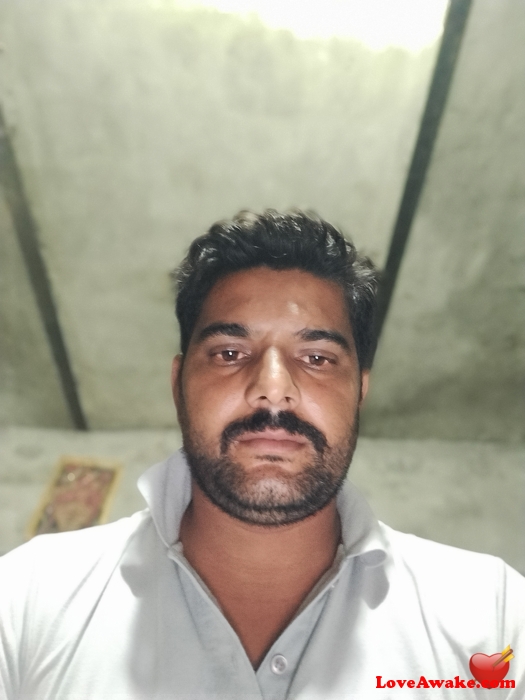 1Loveboy1 Indian Man from Bikaner