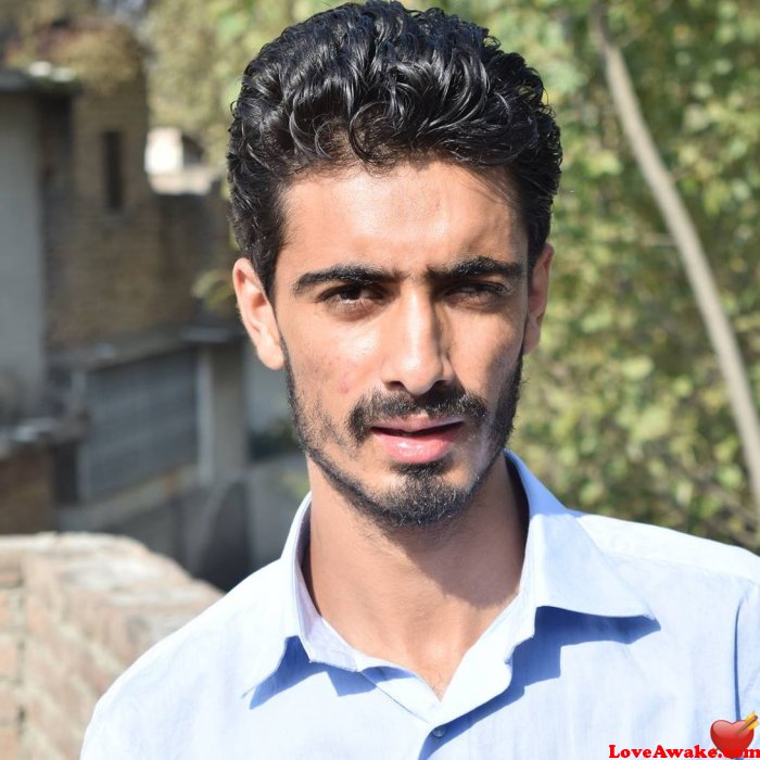 kapilicious Pakistani Man from Lahore