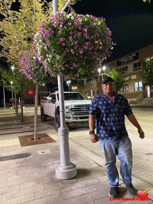 Haroon131 Canadian Man from Grande Prairie