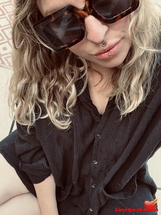 oceansnsand UK Woman from Cullompton