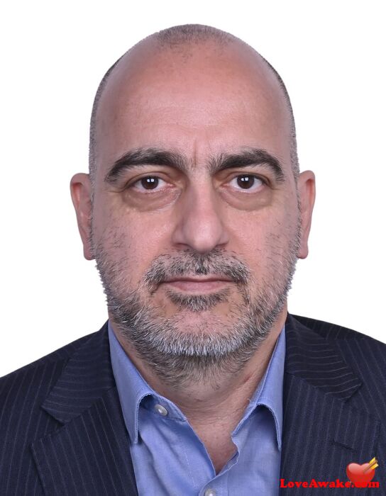 whiteman75 UAE Man from Dubai